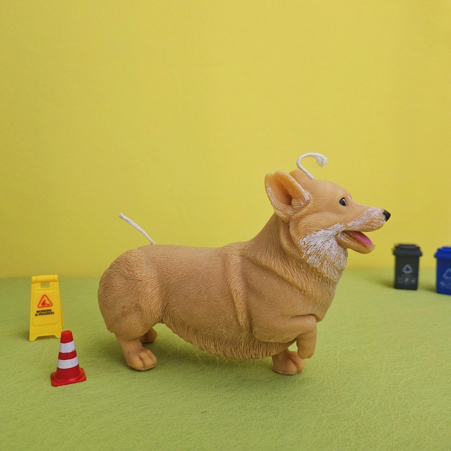 Walking Corgi Candle | Candle Gifts|Corgi Candle|Scented Candle | Welsh Corgi | Dog Lover | Vivid Candle | Big Corgi | Standing Corgi Gifts
