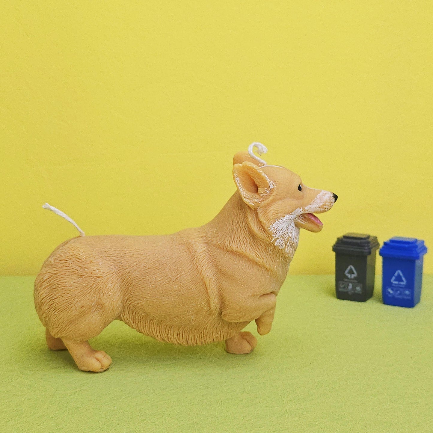Walking Corgi Candle | Candle Gifts|Corgi Candle|Scented Candle | Welsh Corgi | Dog Lover | Vivid Candle | Big Corgi | Standing Corgi Gifts