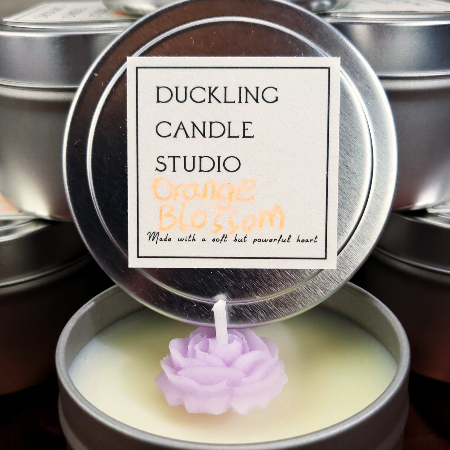 6oz Tin Candle with Flora detor|Soy and Bee Wax all nature | Hand pour