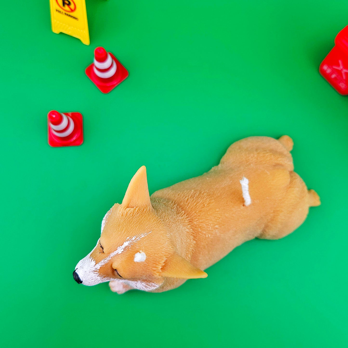 Handmade candle|candle gifts|Corgi Candle|Scented candle | Welsh Corgi | dog lover | pillar candle | Corgi | Smiling Corgi Gifts