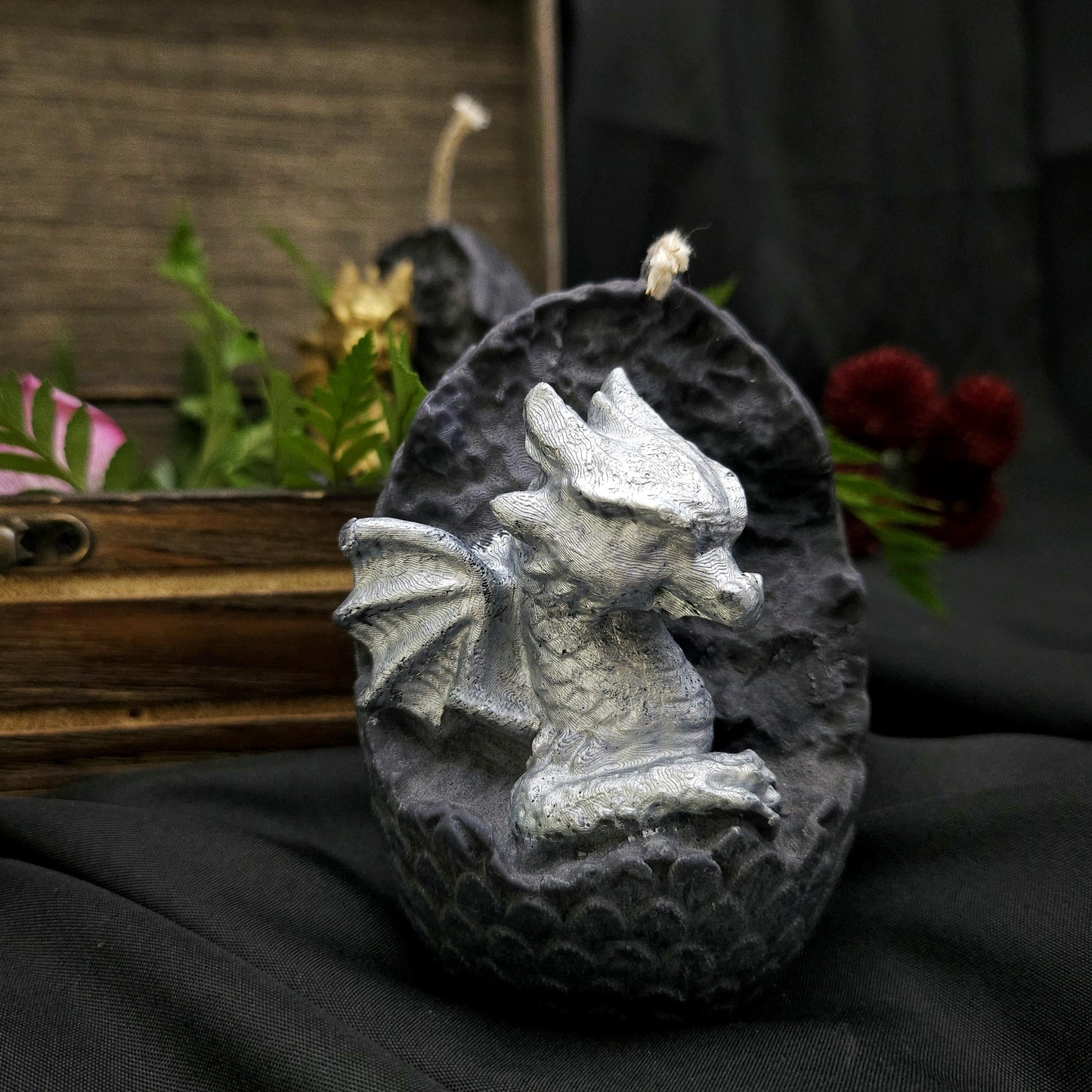 Dragon Egg Candle | Game of Throne Dragon Egg Replica Candle | Baby Dragon | Dragon Fans Gift | Hatching Candle | Handmade Soy Candle |