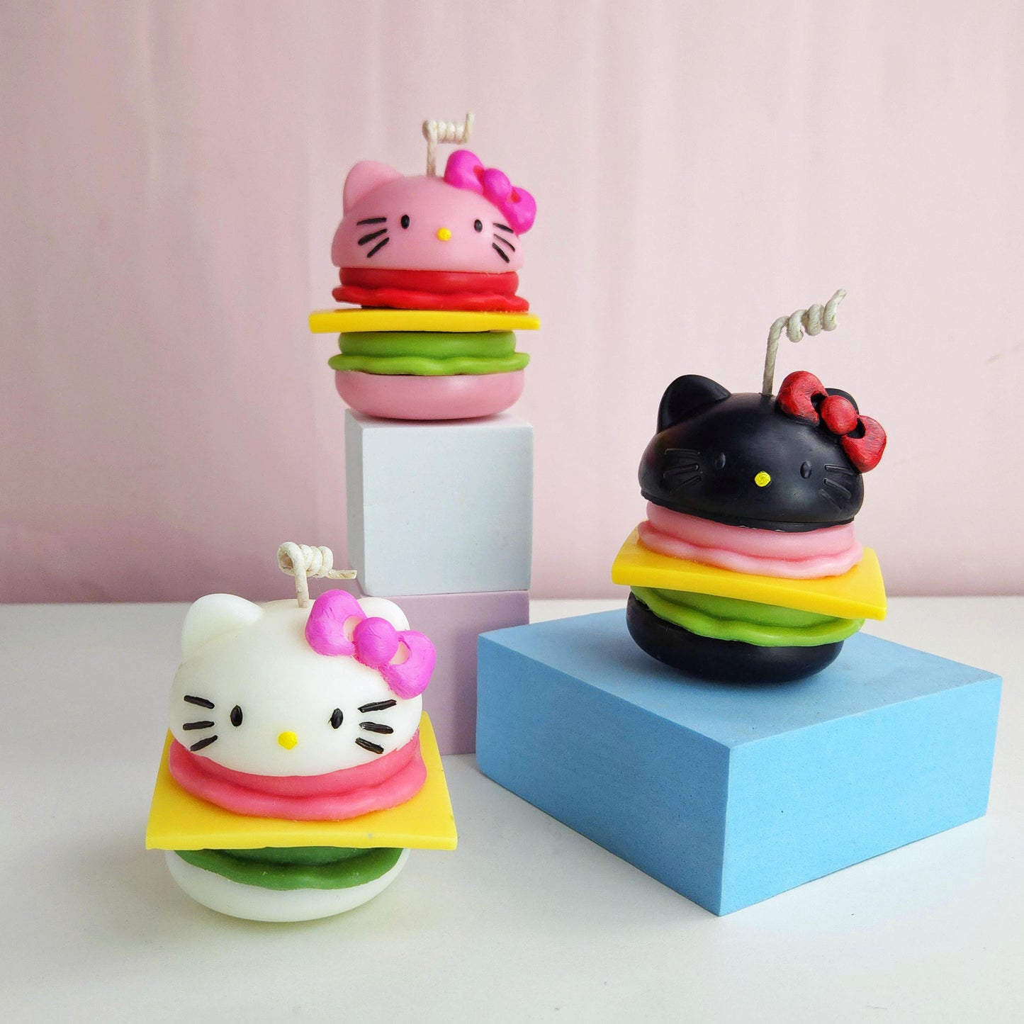 Hello Kitty Inspired Burger Candle| Handmade Candle | Gifts for Friends | Cute Candle | Sanrio Inspired Candle | Funny Candle| Y2K | Kawaii