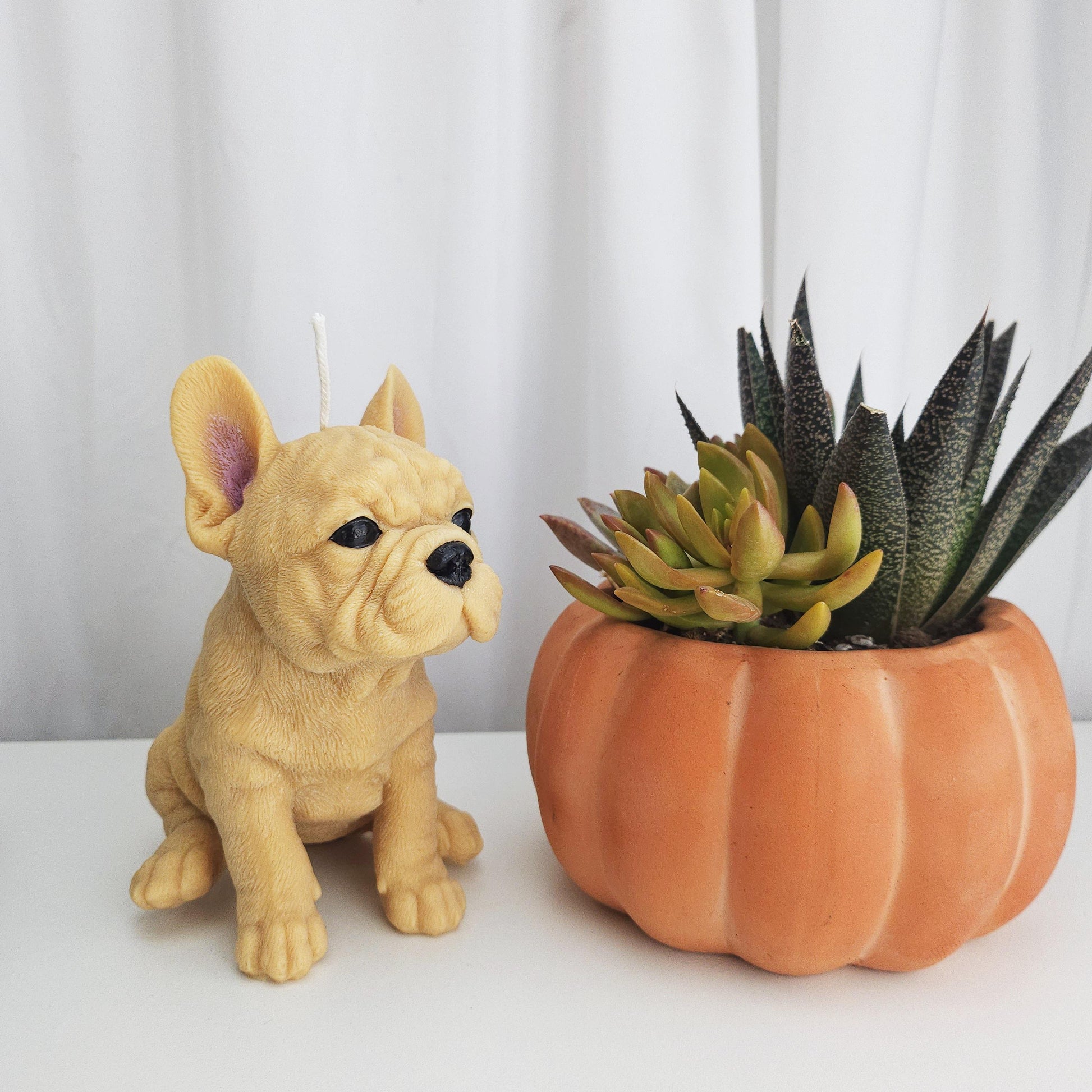 Large French Bulldog Candle | Handmade Candle ｜ Candle Gifts ｜Frenchie｜Scented Candle | French Bulldog | Dog Lover | Pillar Candle |