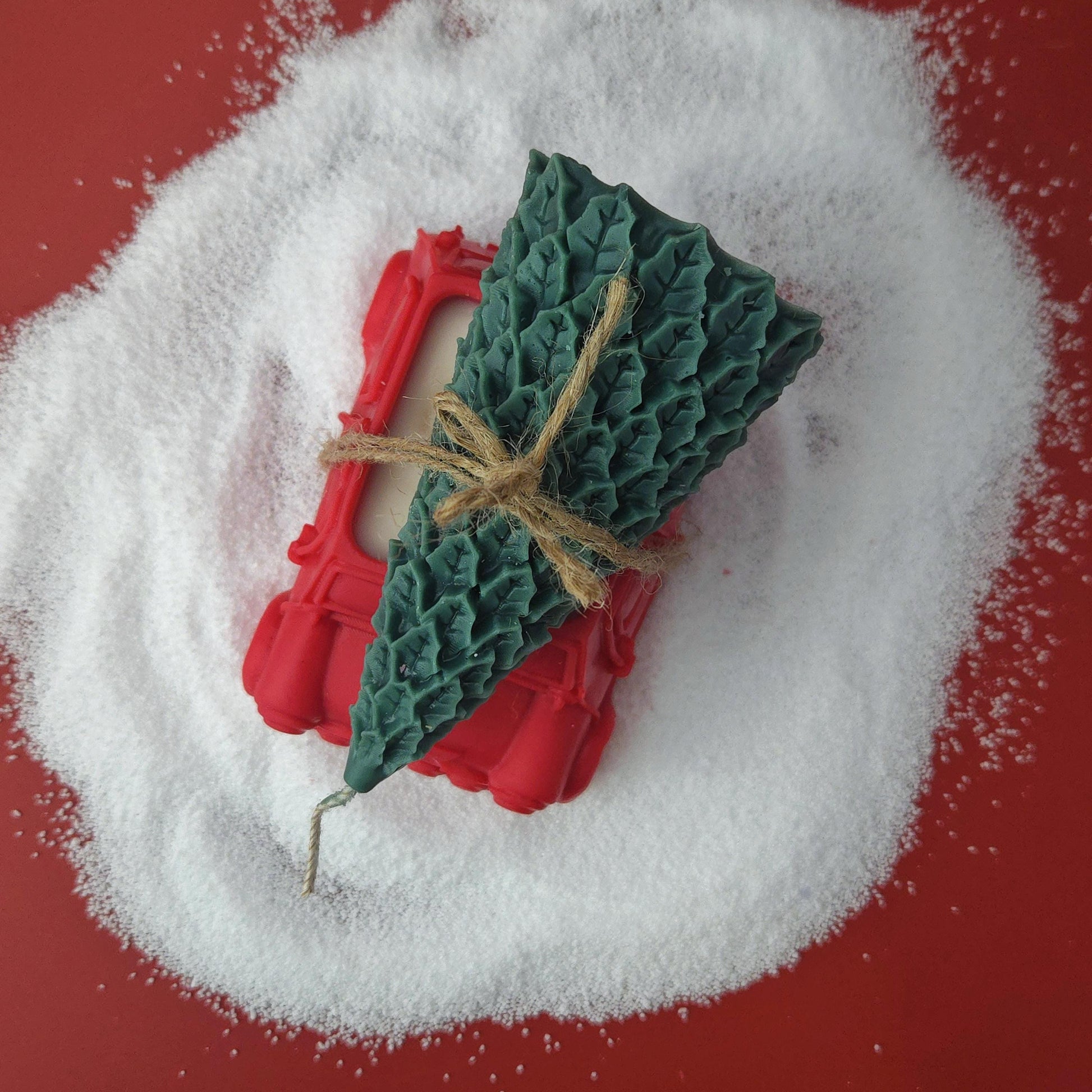 Vintage Car Christmas Tree Candle Set | Detachable Soy Wax Holiday Decor