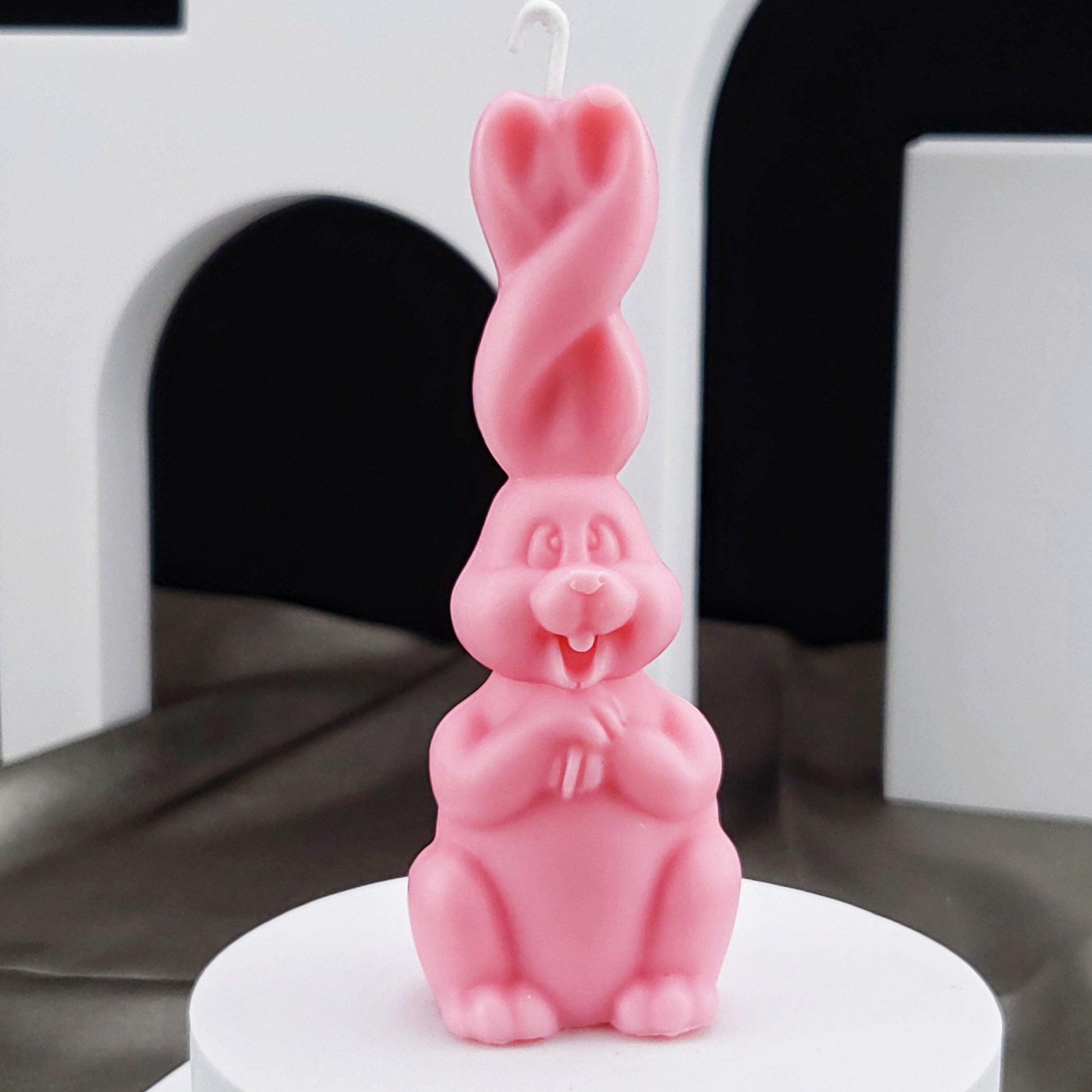 Little buck teeth Bunny Candle ｜ Soy wax candle ｜ Cuties candle | gift for her | gift ideas